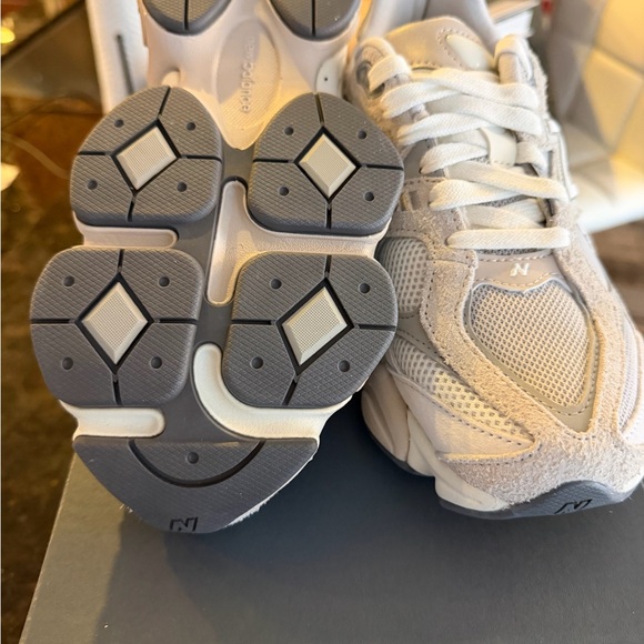 New Balance Women's 9060 Gray Sneakers - Picture 9 of 11